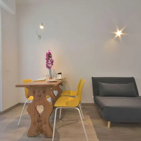 Casa Orchidea - Bilocale 3 Posti Letto, A 15 Minuti A Piedi Dalla - Wifi E Ac 公寓 *